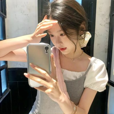 辛迪不爱我 封面